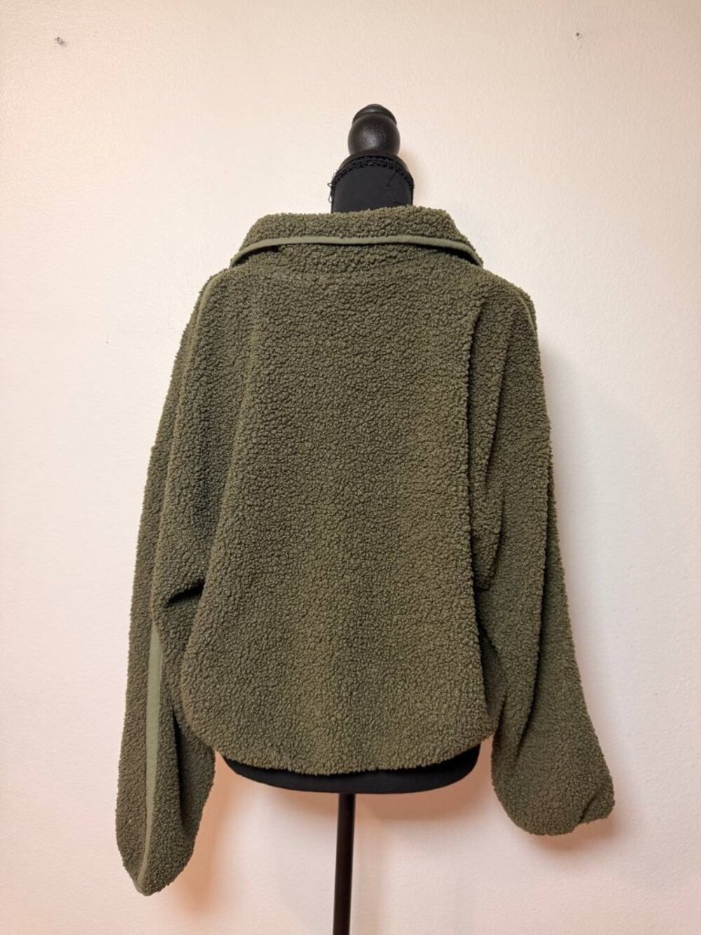 Olive Green Sherpa Half-Zip Pullover Cozy Teddy Fleece Jacket Medium - Picture 5 of 7